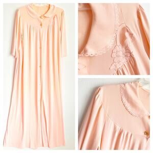 Vintage 70s Lorraine Nylon Full Length House Coat Nightgown Peach Floral Small